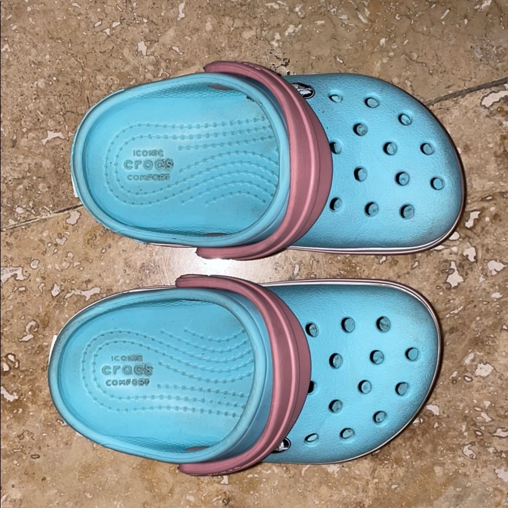 Crocs size c7
